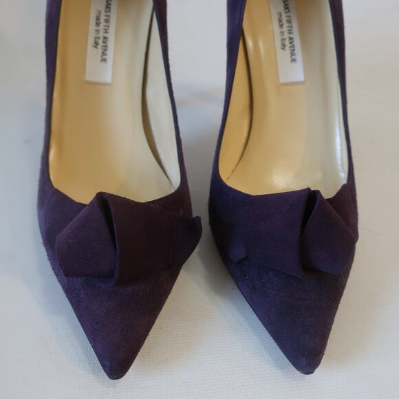 NWOB Womens Saks Fifth Avenue Eggplant Bow Suede Pointed Heels 8 - Picture 2 of 12